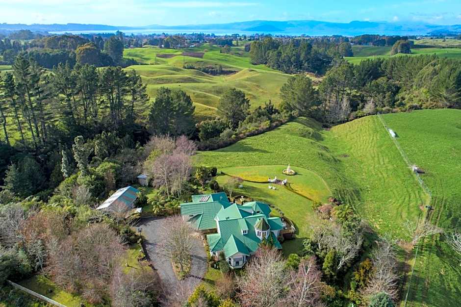 Country Villa Estate