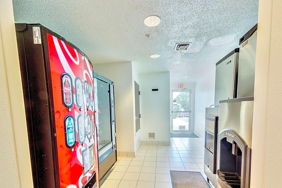 Motel 6 Dallas - Lewisville