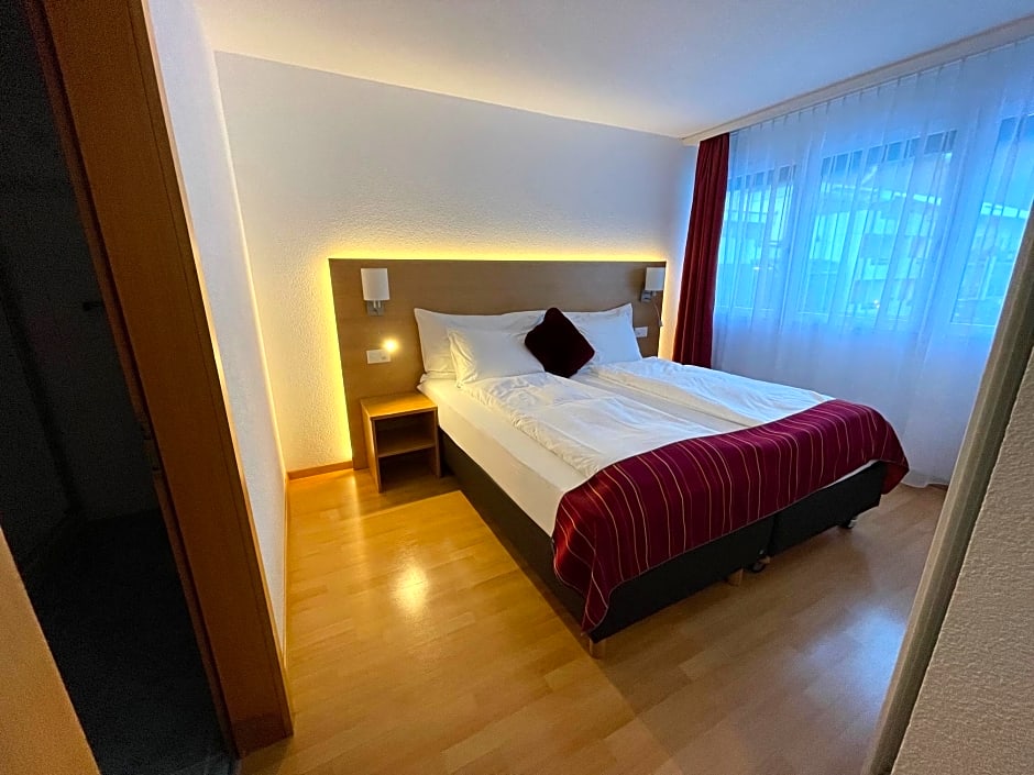 Photo 1 of 3 of Junior Suite