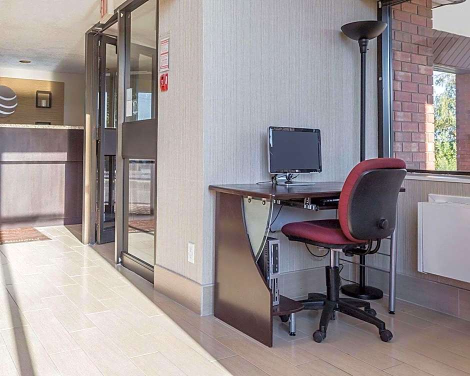 Comfort Inn