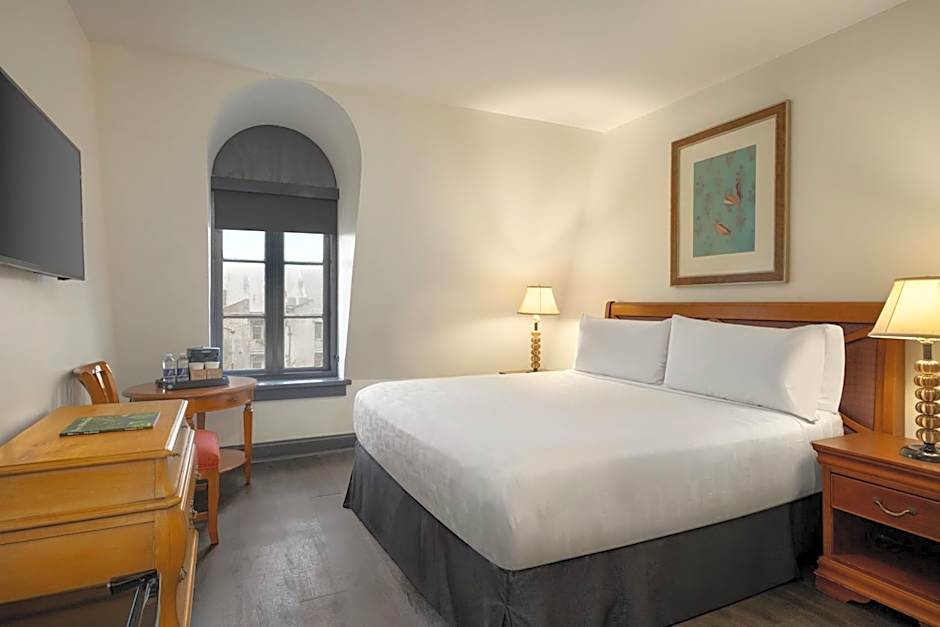 Le Richelieu Hotel