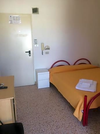 Economy Double or Twin Room