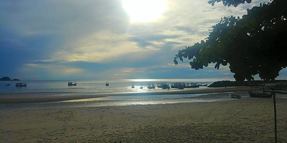 Khao Tao Beach Lodge Old Siam