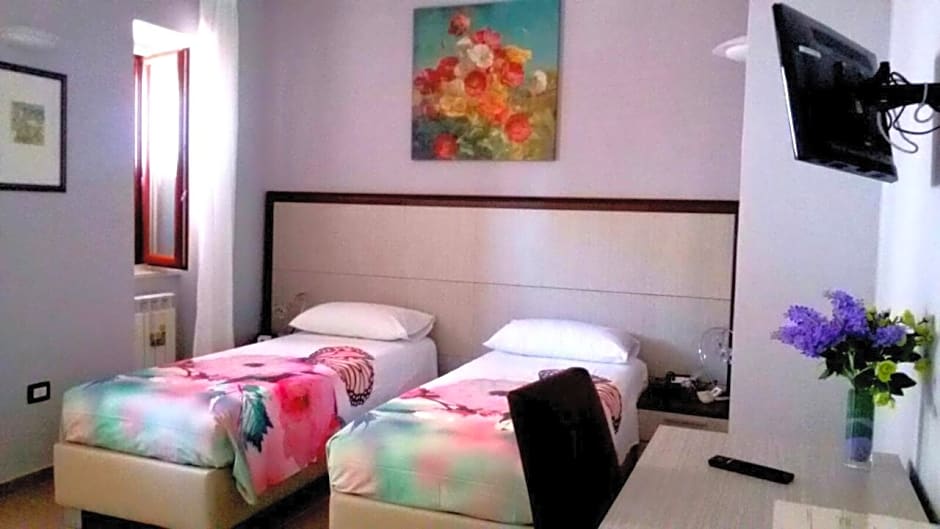 La Corte Del Eeco – Crotone, NV