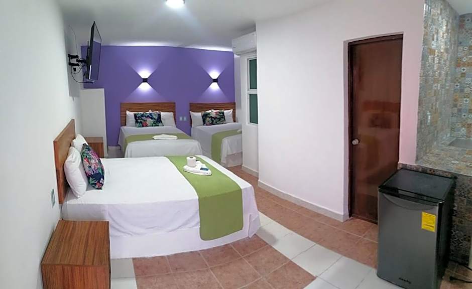 Hotel Capri Playa a una calle de la Playa Regatas