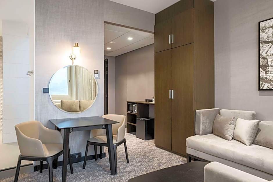 Radisson Hotel & Suites Amsterdam South