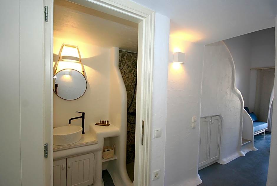 5 Traditional Suites