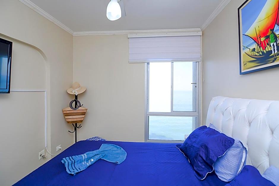 Apartamento no Morro do Maluf, frente ao mar