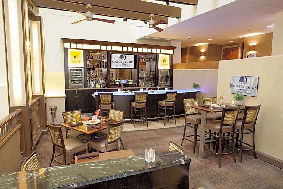 DoubleTree Suites By Hilton Boston - Cambridge
