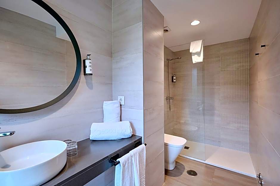 Pombal Rooms Santiago