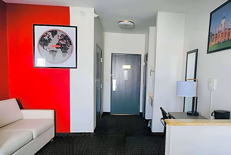 Ramada by Wyndham Columbia