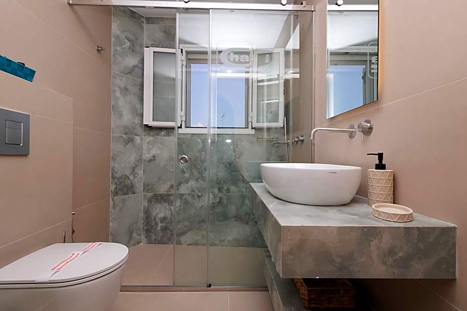 CHA Nanakas Village Inn