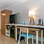 Winter the Dolphin's Beach Club, Ascend Hotel Collection