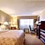 Clarion Inn Garden City