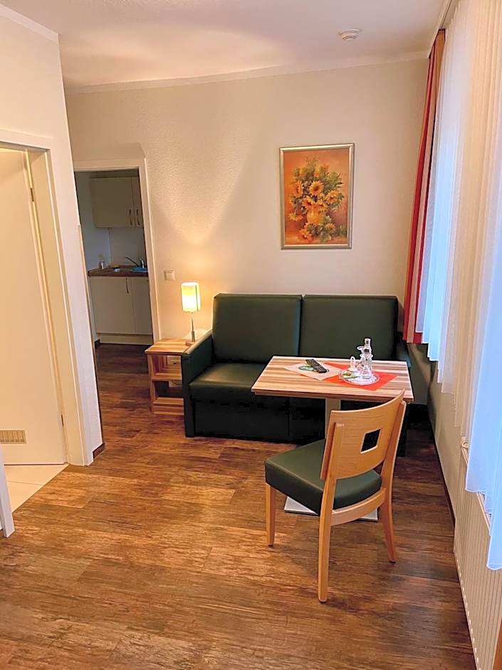 Lindenhaus Scharfe Kurve