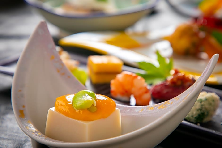 Yufuin Ryokan Wazanho