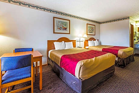 2 Queen Beds, Nonsmoking