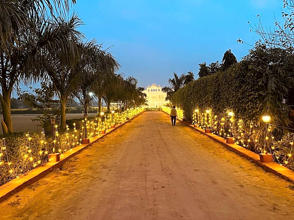 Dhawala Resort by Aamod