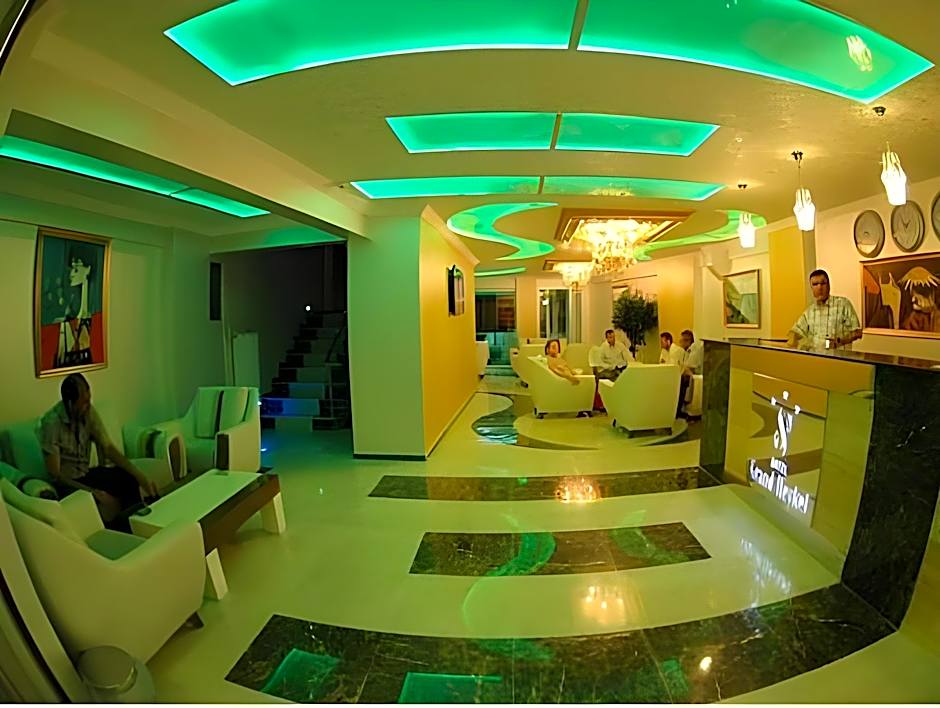 Hotel Grand Heykel
