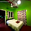 Sukau Greenview Bed and Breakfast