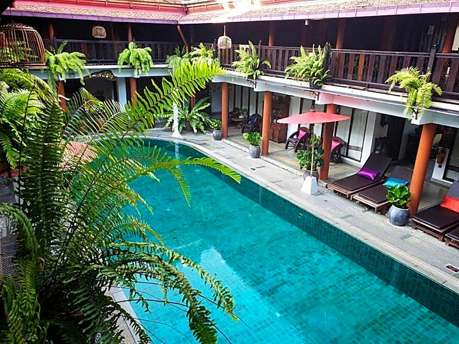 Ruean Thai Hotel