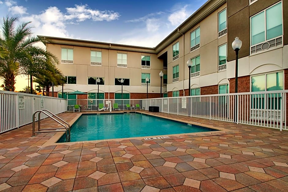 Holiday Inn Express Hotel & Suites Jacksonville North-Fernandina