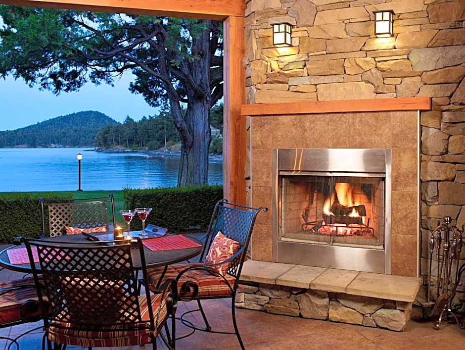 Galiano Oceanfront Inn & Spa