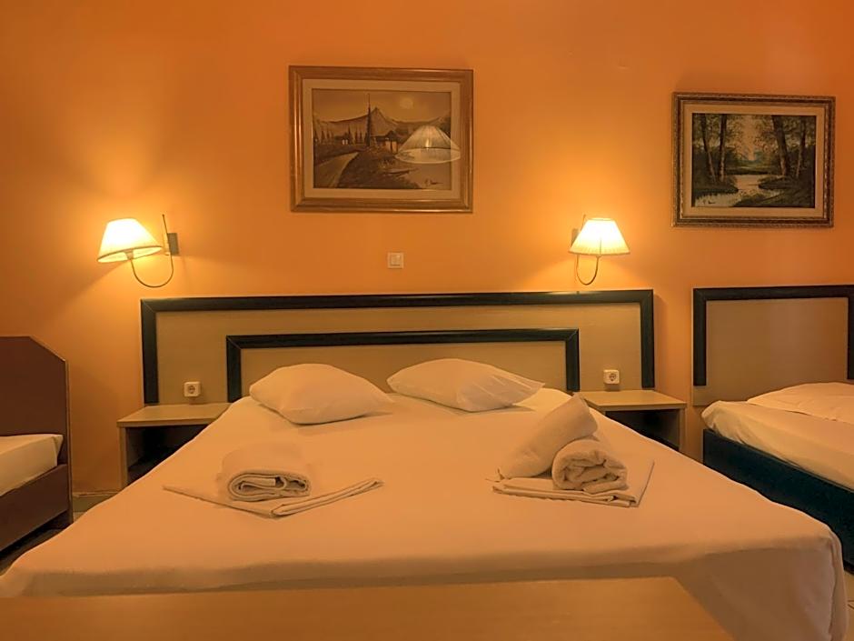 Polychrono Beach Hotel