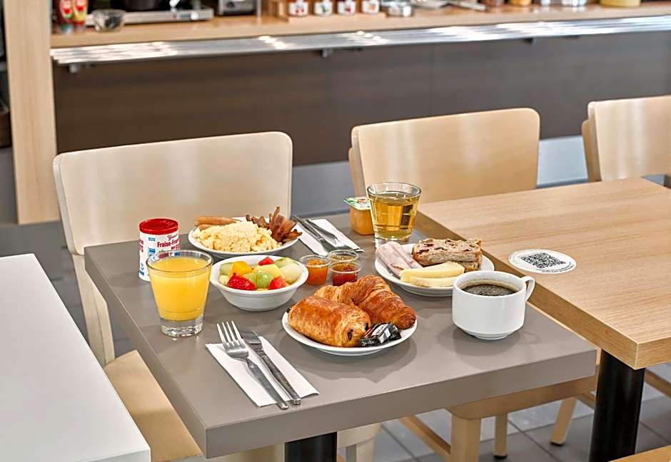 B&B Hôtel ORLY CHEVILLY Marché International