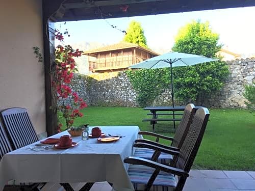 Hotel Rural El Texeu