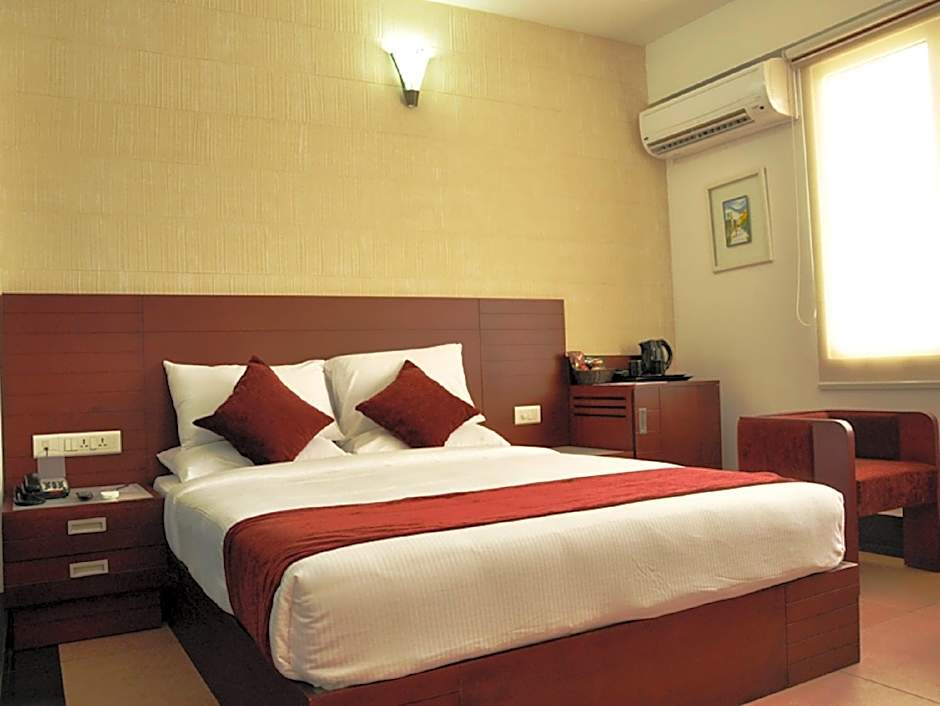 Olive Eva Hotel