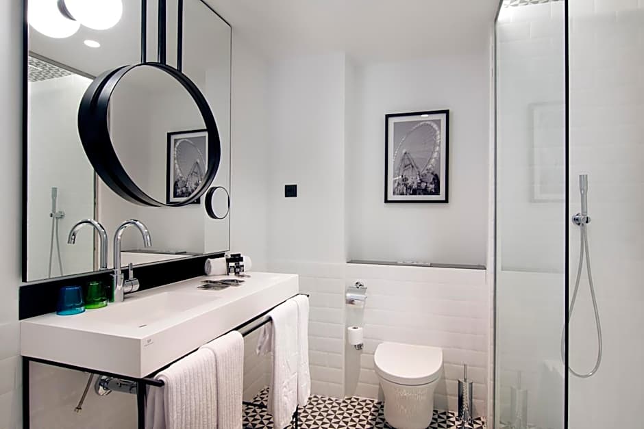 One Shot Palacio Reina Victoria 04