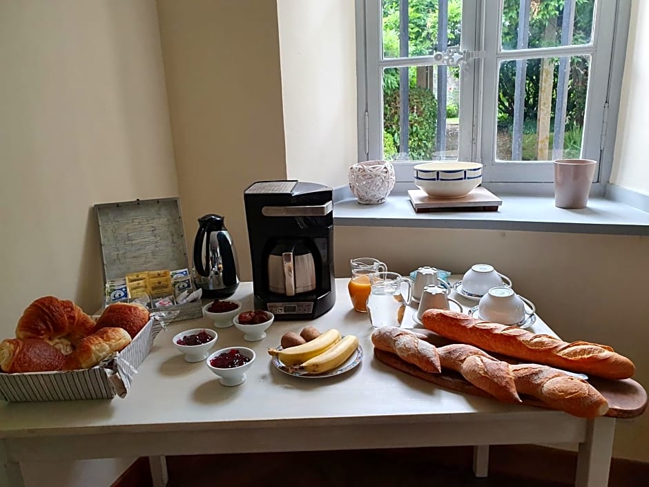 DOMAINE DE MARLAS - CHAMBRES D'HÔTES