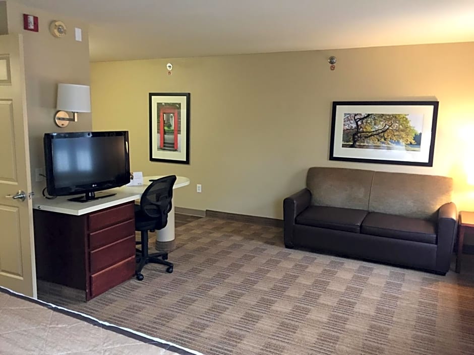 Extended Stay America Suites - Kansas City - Overland Park - Metcalf Ave