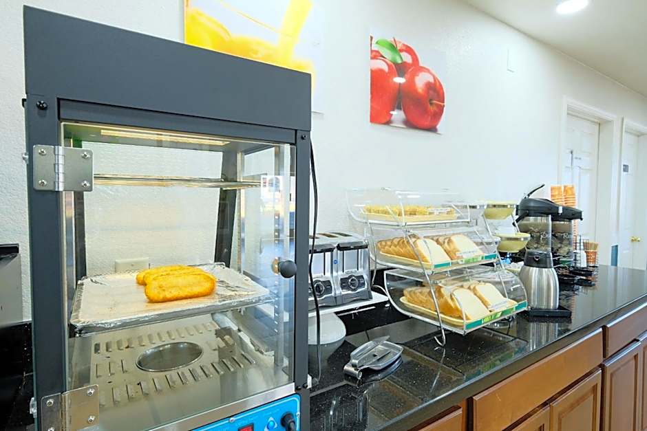 Quality Inn Holbrook near Petrified Forest