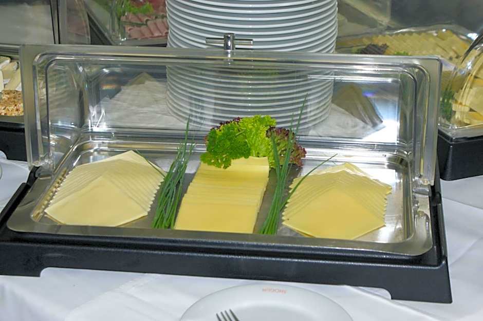 Hotel Rühen, 24 Stunden Check in, Küche, kostenfreie Parkplätze