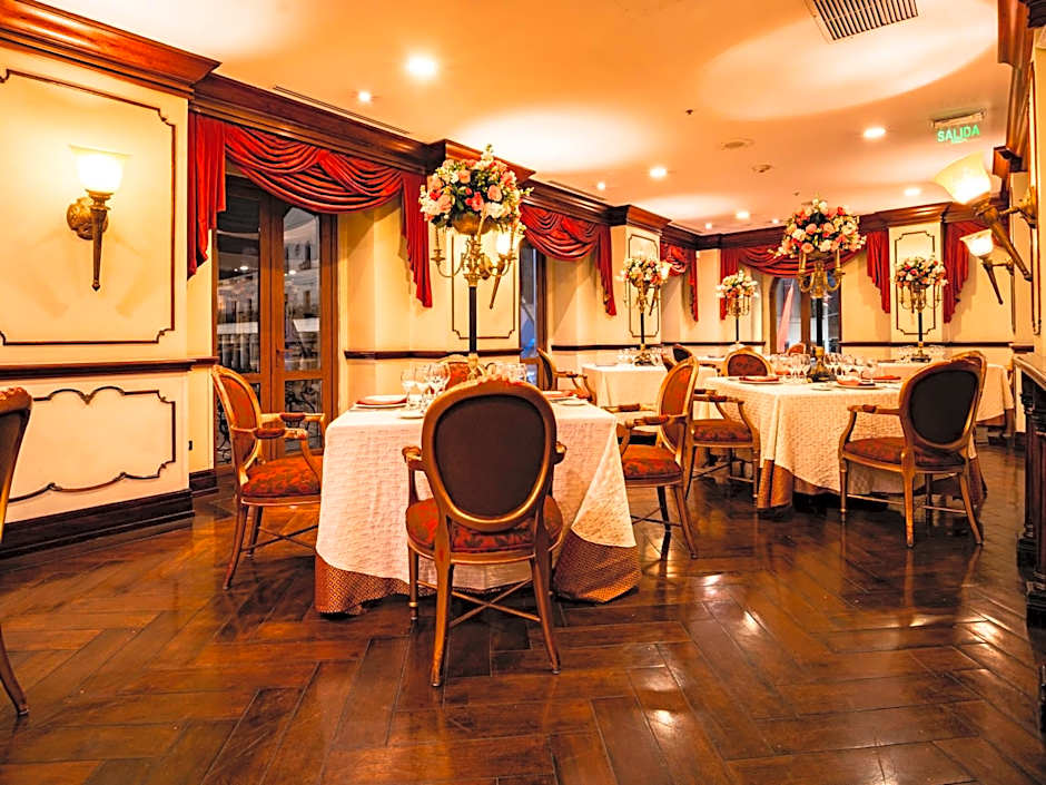 Plaza Grande Hotel
