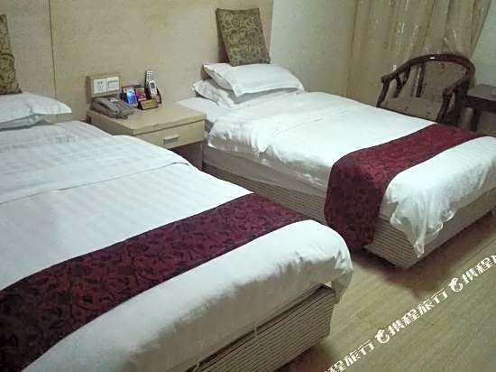 Jiutian Hotel (Baixin Plaza, Baiyun Railway Station, Guangzhou)