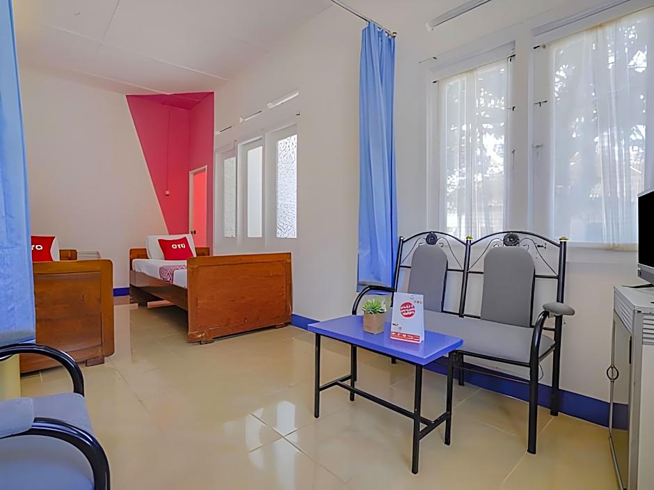 OYO 90352 Villa Agape 2