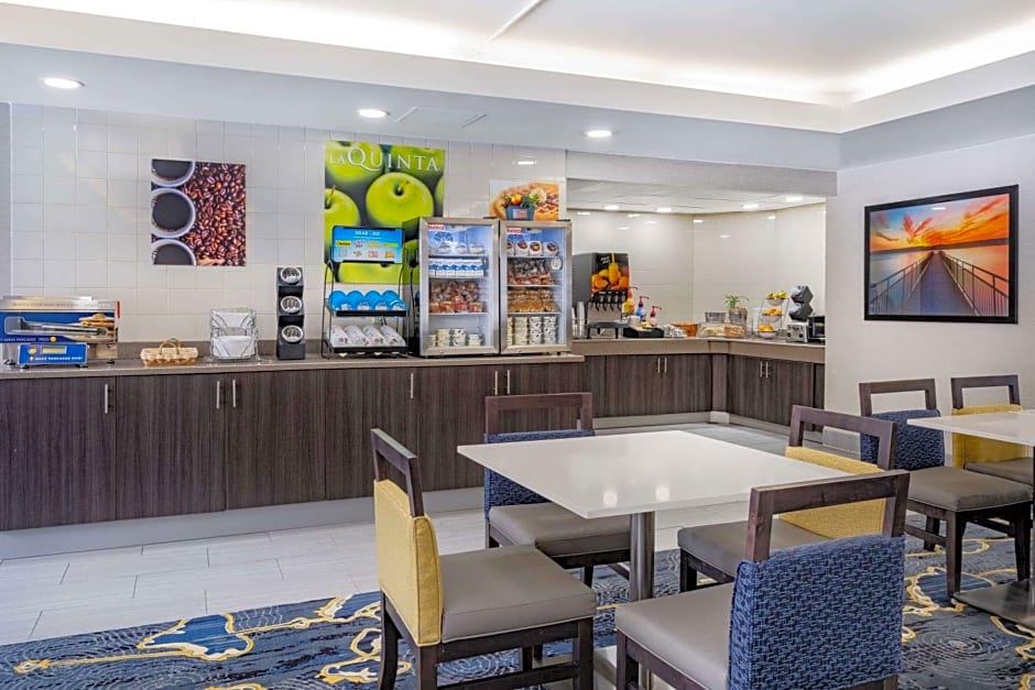 La Quinta Inn & Suites by Wyndham Minneapolis-Minnetonka