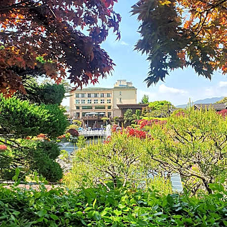 Chereville Spa Tourist Hotel