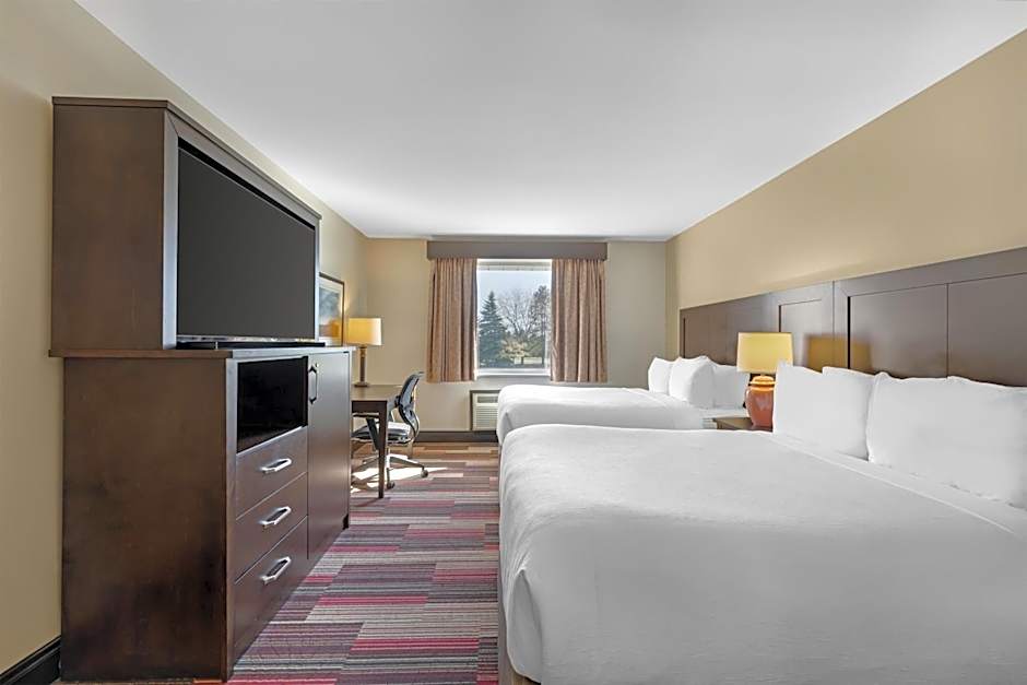 Best Western Plus Stoneridge Inn And Conference Centre