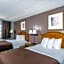 Howard Johnson by Wyndham Ft. Myers FL