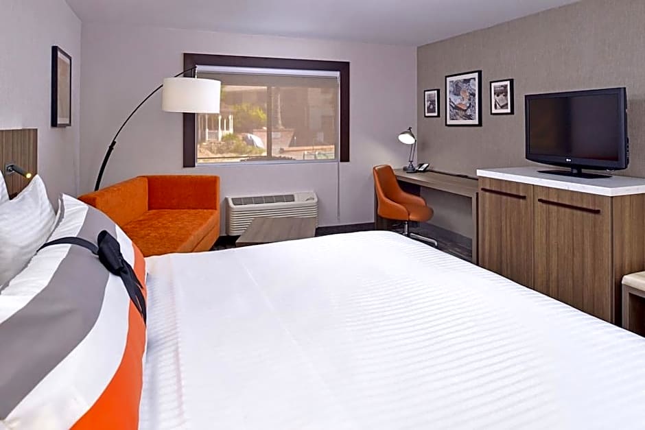 Sisk Hotel