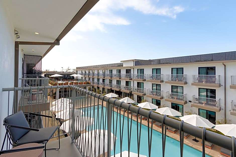 The Lum Hotel Los Angeles Stadium District