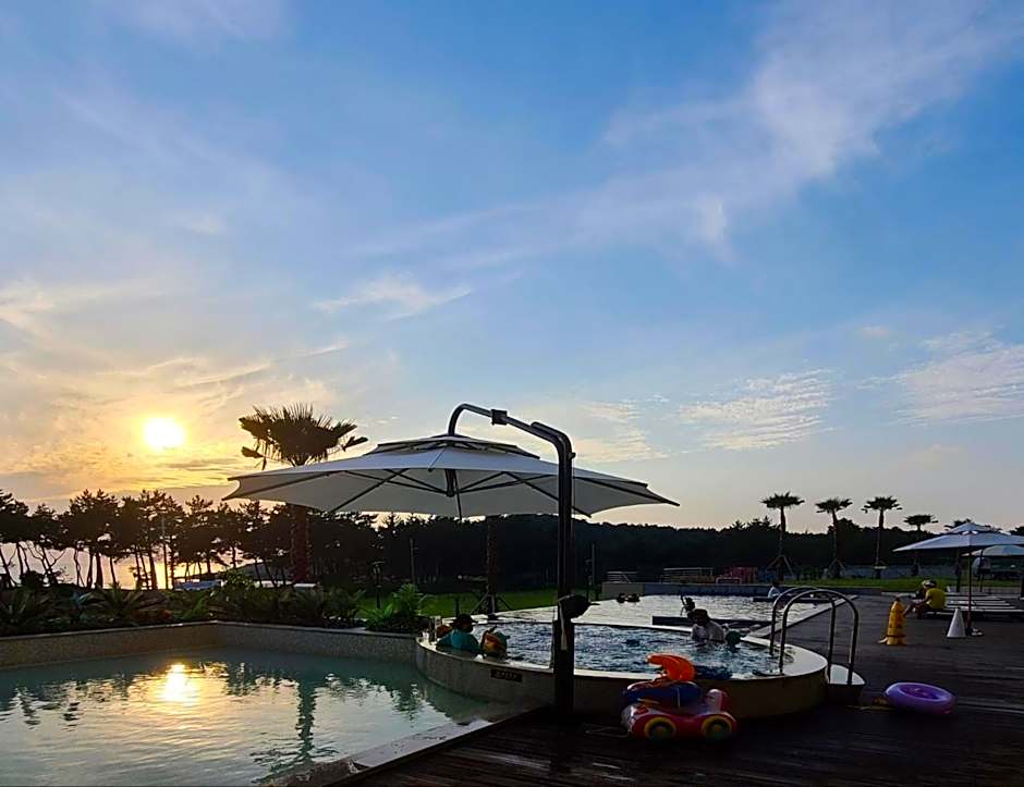 Ramada Plaza by Wyndham Jaeun