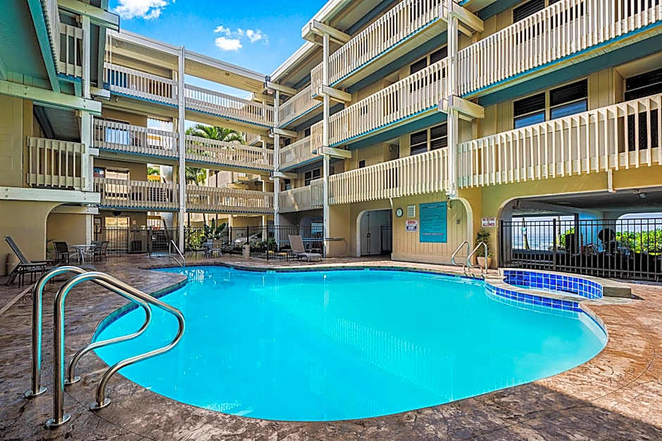 Oceanfront Luxury Condo