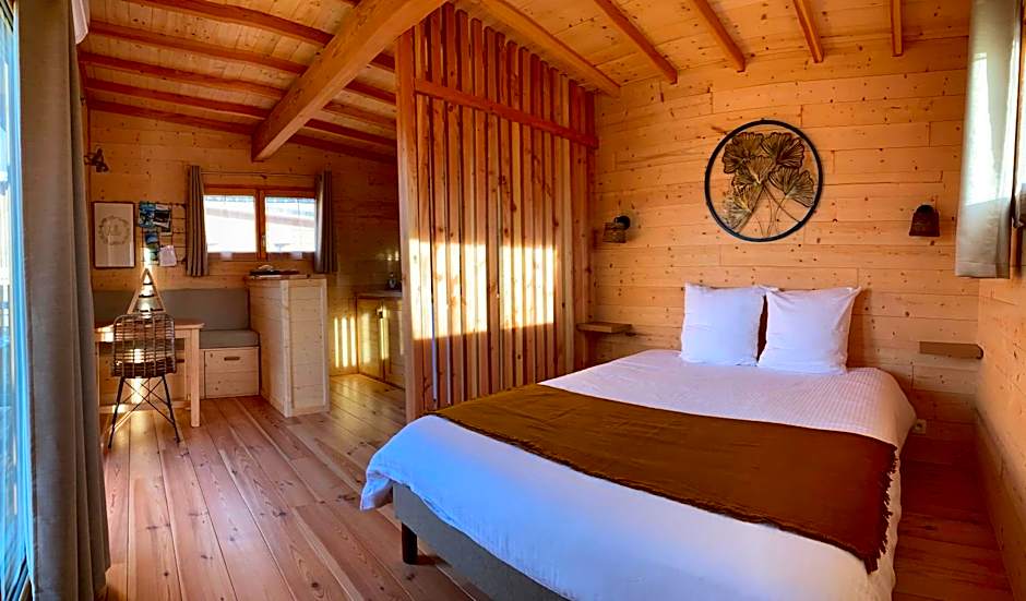 Les Lodges de la ViaRhôna / cabane-spa