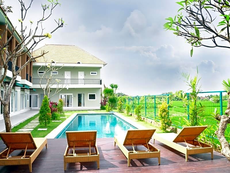 Villa Tangtu Beach Inn