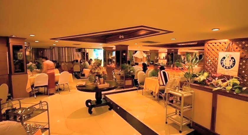 Ayutthaya Grand Hotel